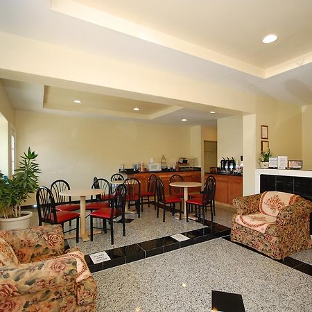 Millville Motorsports Inn And Suites Interior photo