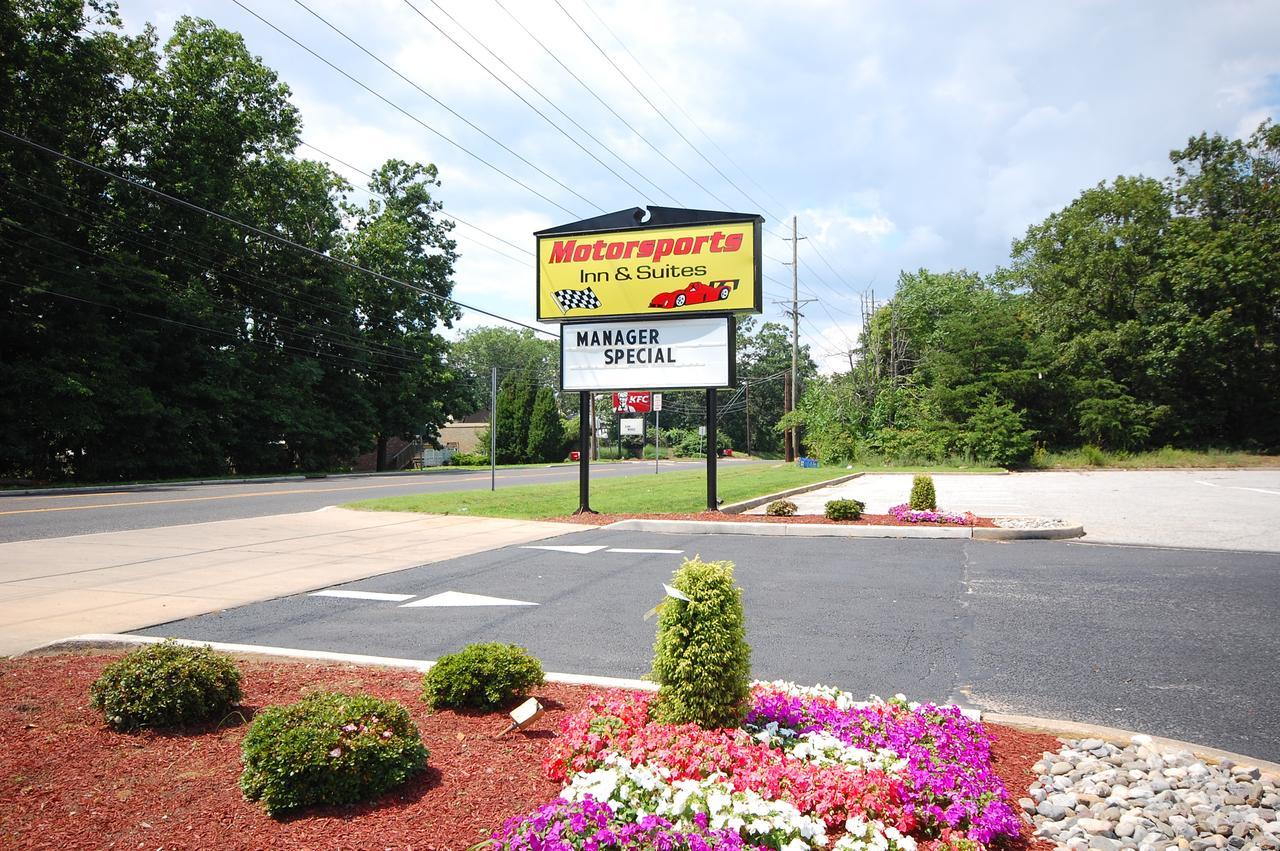 Millville Motorsports Inn And Suites Exterior photo